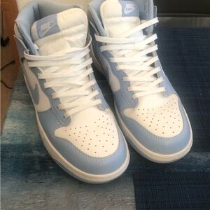 Nike High-Top Sneakers in Light Blue and White